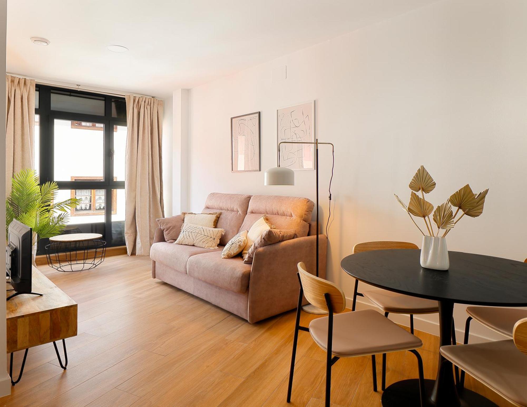 Apartamentos Aptio Овиедо Екстериор снимка