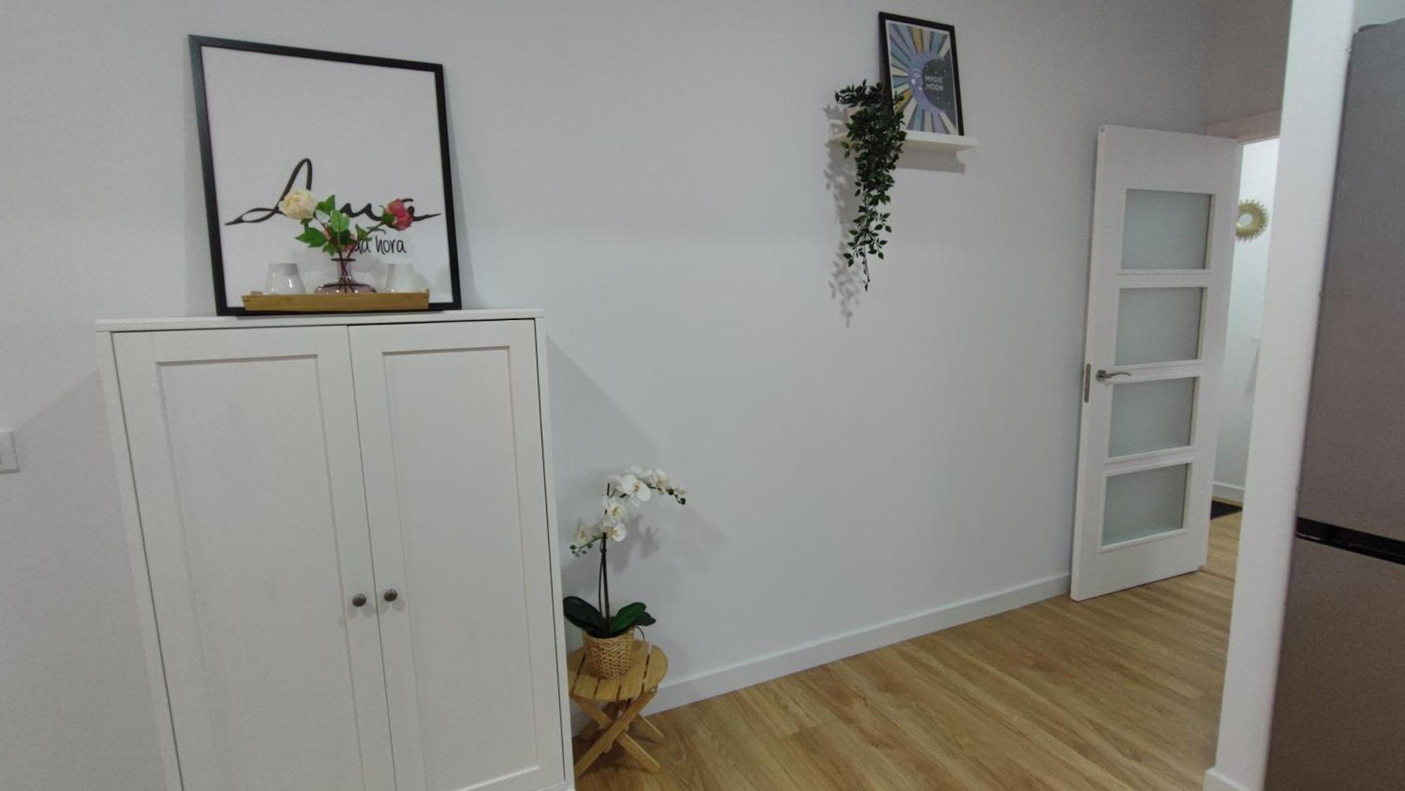 Apartamentos Aptio Овиедо Екстериор снимка