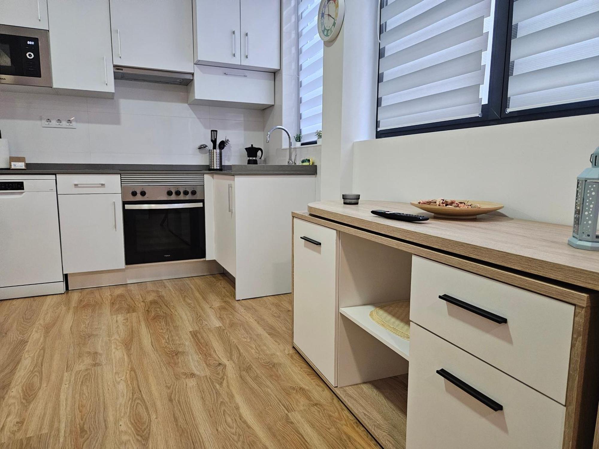 Apartamentos Aptio Овиедо Екстериор снимка